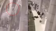 Video: Jatuh dari Lantai Atas Masjidil Haram dan Tindakan Heroik Petugas Keamanan