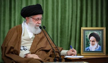 نیاز مهم امروز جهان، نظام عادلانه ملّی و بین‌المللی اسلامی است/ ابتکار و شجاعت و فداکاری جوانان، عامل شکست تهاجم آمریکا و زائده ننگین آن در منطقه