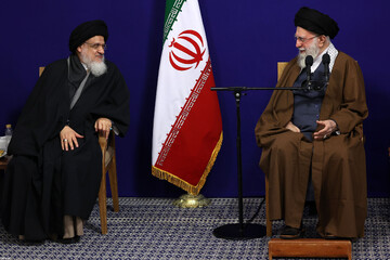 Ayətullah Milaninin xatirəsini anmaq üçün keçirilən Konqresin Təşkilat Komitəsinin üzvləri İmam Xamenei ilə görüşüblər