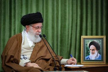 آج دنیا کو سب سے زیادہ  اسلامی ملّی اور بین الاقوامی منصفانہ نظام کی ضرورت ہے:رہبر انقلاب اسلامی