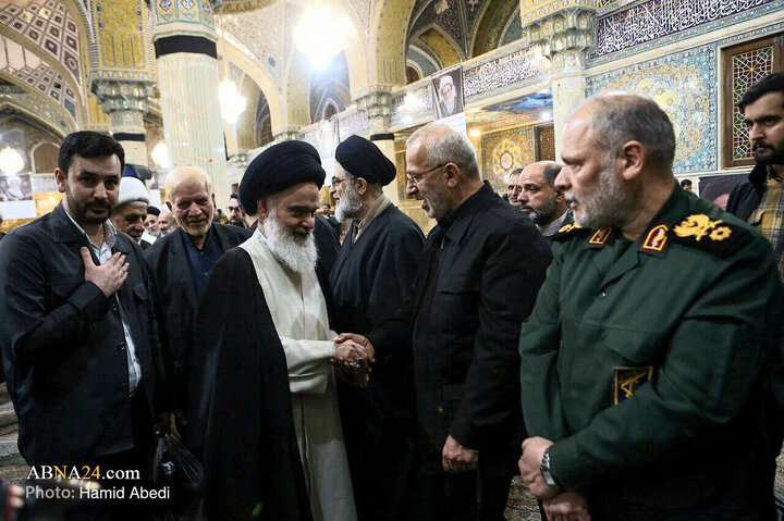 حضور آیت‌الله حسینی بوشهری، نایب رئیس مجلس خبرگان رهبری در مراسم یادبود مرحوم آیت‌الله سید محمد شاهچراغی، نماینده سابق ولی‌فقیه و امام‌جمعه پیشین سمنان در مسجد امام حسن عسکری «علیه السلام» قم