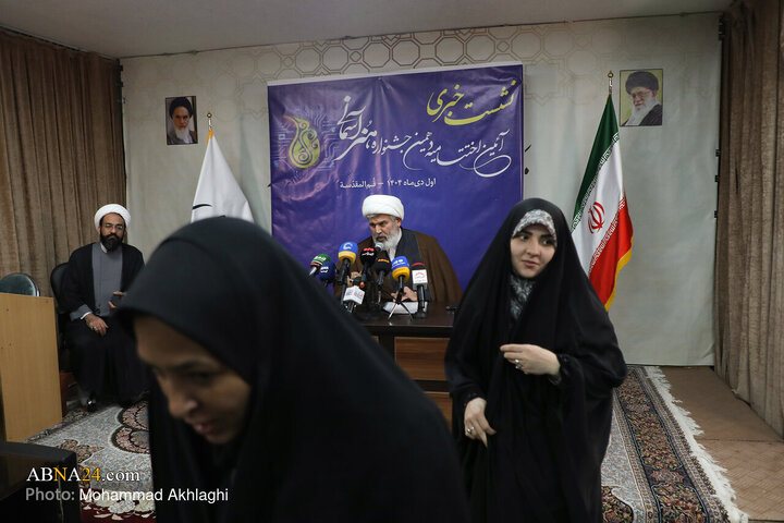  حجت‌الاسلام والمسلمین رفیعی معاون تبلیغ و امور فرهنگی حوزه‌های علمیه در نشست خبری آئین اختتامیه دهمین جشنواره هنرهای آسمانی 