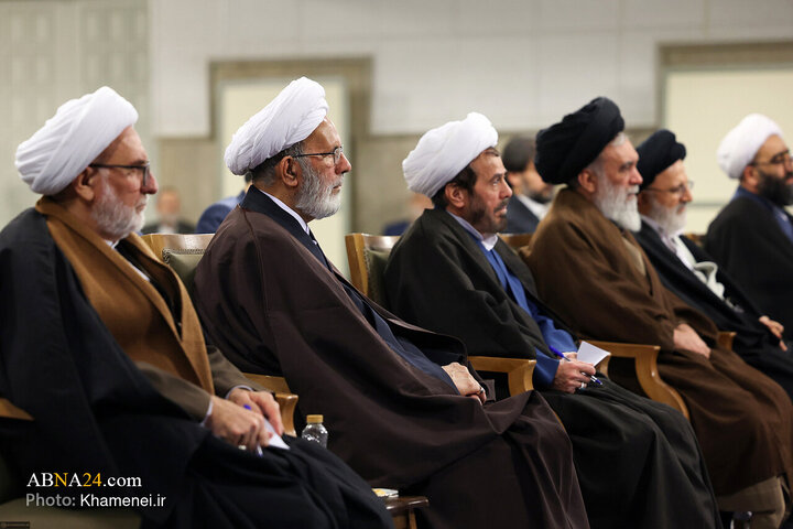 دیدار اعضای ستاد برگزاری کنگره بزرگداشت آیت‌الله میلانی با رهبر انقلاب