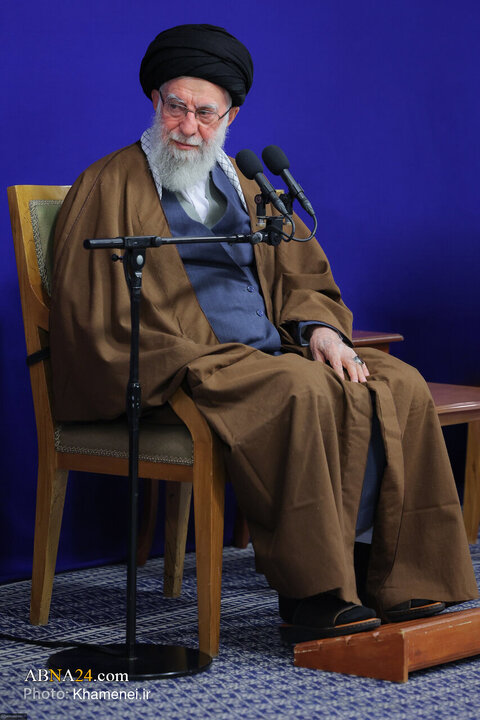 دیدار اعضای ستاد برگزاری کنگره بزرگداشت آیت‌الله میلانی با رهبر انقلاب