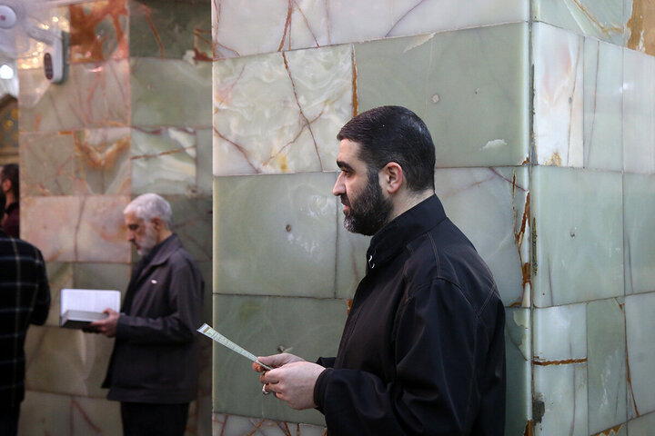 Informe fotográfico | Programa especial por Laylat al-Raghaib en el santuario sagrado de la Excelencia Fátima Masuma (la paz sea con ella)