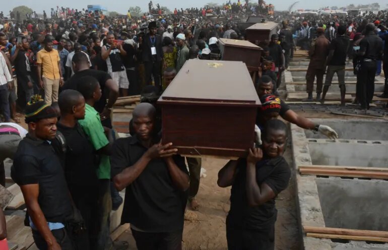 ۶ نکته درباره جزئیات حمله موشکی آمریکا به مواضع داعش در نیجریه