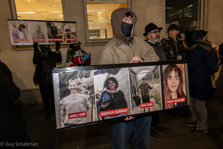 图片新闻 | 数百人在伦敦集会声援"行动争取巴勒斯坦"组织的绝食者