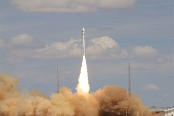 Hitung Mundur untuk Awal Misi 3 Satelit Iran