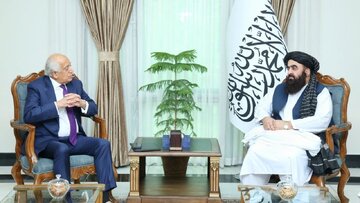 دیدار نماینده سابق رئیس‌جمهور آمریکا با وزیر خارجه طالبان در کابل