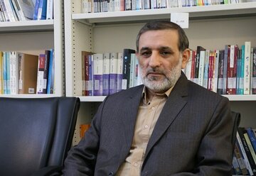 Endamekê heyeta zanistî ya Enstîtûya Îmam Xomeynî (r.a) di gotûbêjê bi ABNA re got:Jiyana bi edeb û iffêtî; ji şêwaza jiyanê ya giştî heta daxwazên ci