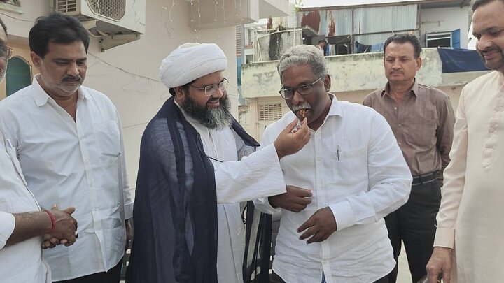 تقرير مصور/ حفل بهيج يجمع الشيعة والمسيحيين بمناسبة عيد ميلاد المسيح (ع) في الهند