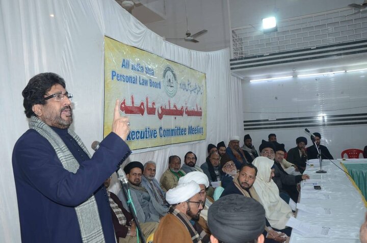 تقرير مصور/ مجلس الأحوال الشخصية الشيعي في الهند يعقد اجتماعا لمناقشة القضايا الدينية والاجتماعية والتنظيمية