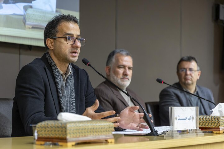 تقرير مصور/ إقامة جلسة بحثية عن حوزة كربلاء في القرن الثاني عشر الهجري