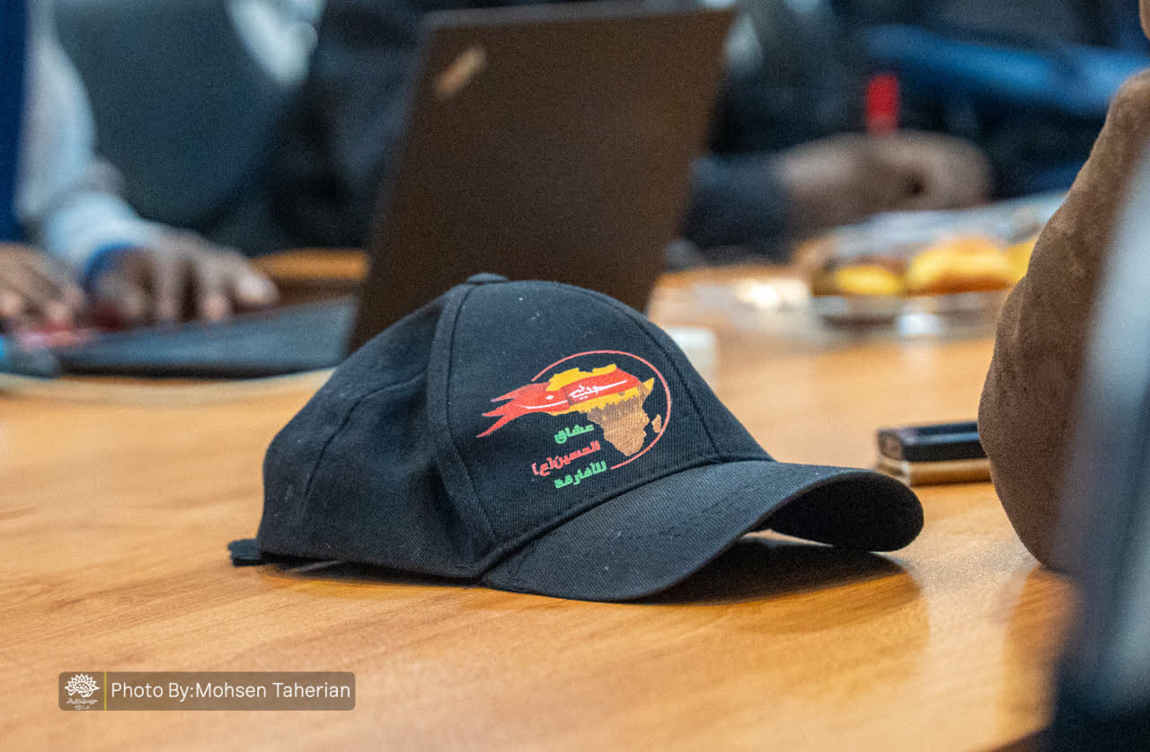 برگزاری کارگاه نویسندگی ویژه طلاب و دانشجویان آفریقایی در قم + تصاویر