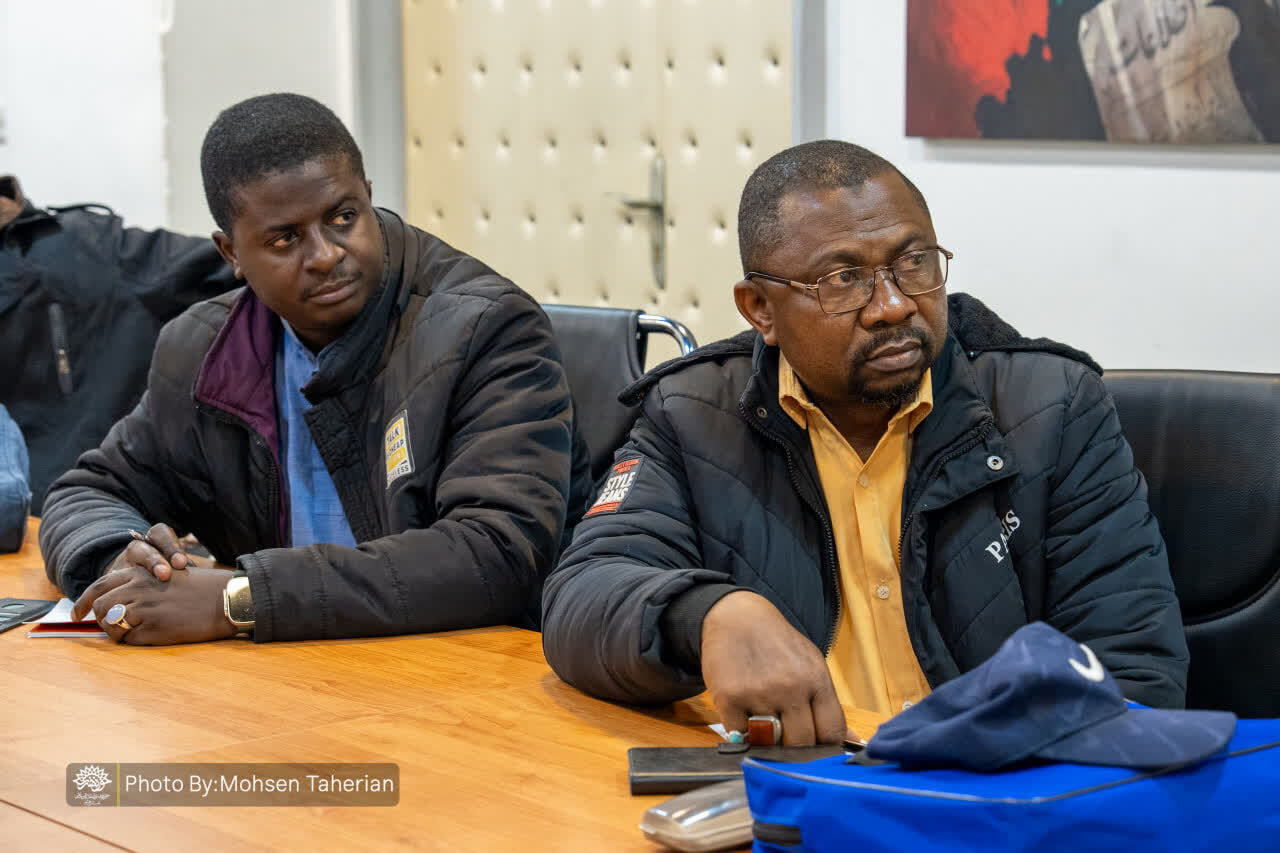 برگزاری کارگاه نویسندگی ویژه طلاب و دانشجویان آفریقایی در قم + تصاویر