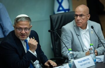 “Knesset (Parlamenta) rejîma Siyonîstî li dû sînordarkirina weşandina azanê ji bilbilokên mizgeftan e”