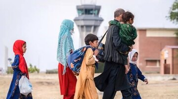 بازگشت بیش از ۲.۸ میلیون مهاجر به افغانستان و تشدید بحران بشری در سال ۲۰۲۵