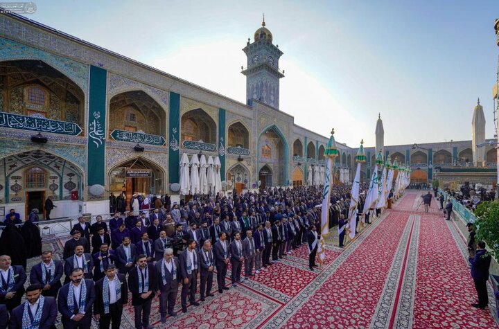 تقرير مصور/ تحت شعار (على حبِّ عليّ)..مراسم رفع راية ( راية وليد الكعبة) في رحاب الصحن الحيدري