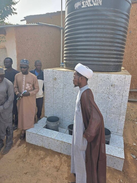 تقرير مصور/ حفر بئر ماء في قرية أفريقية نائية تحت إشراف آية الله اليعقوبي