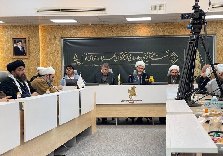 هیئت کانون جهاد تبیین و سرمایه بی‌بدیل فرهنگی کشور در جنگ ترکیبی است