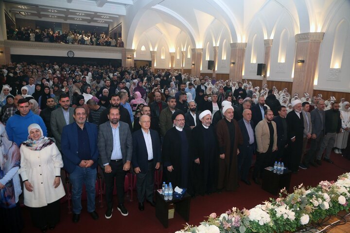 تقرير مصور/ حفل بهيج لأكثر من 400 فتاة بلغن سن التكليف الشرعي في حارة حريك اللبنانية