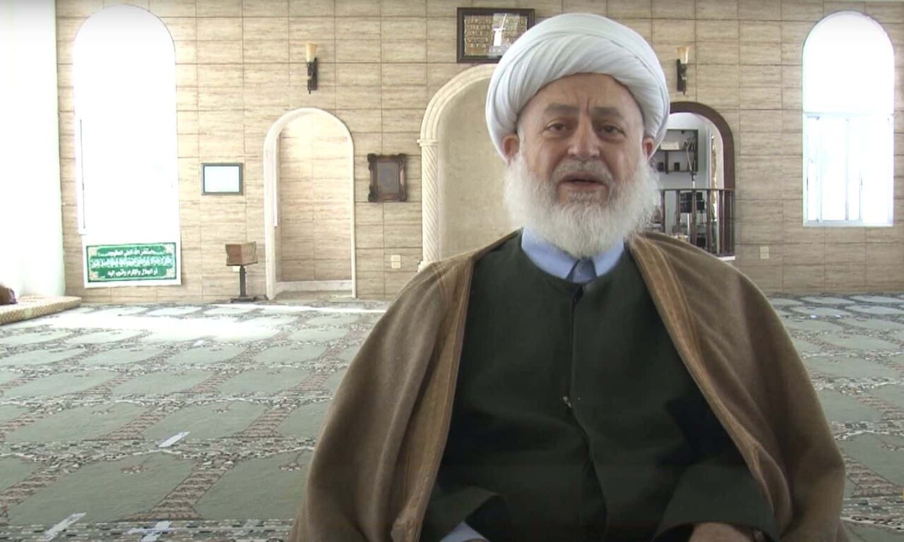 Alawite cleric urges peaceful demonstrations in Syria