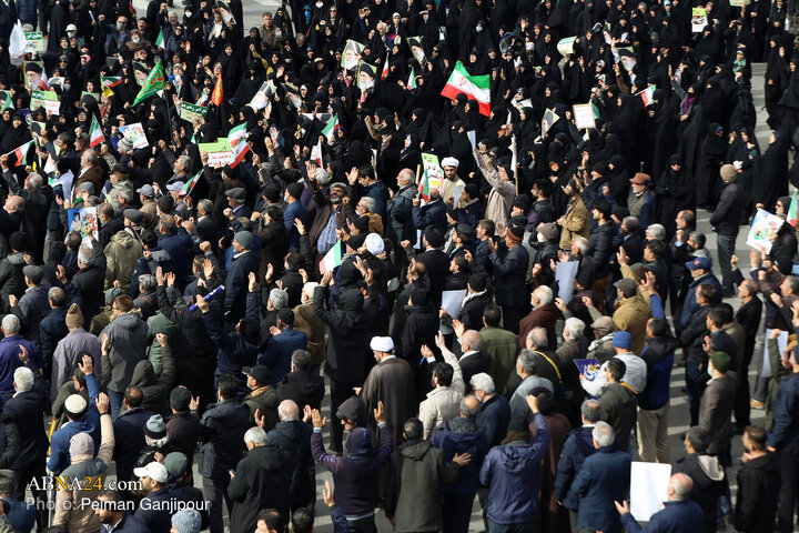 Photos: Commemoration Ceremony of “9 Dey Epic” marked in Isfahan