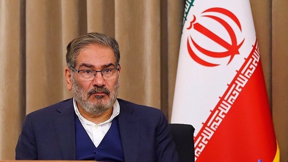 Iran warns of crushing response to US military threats