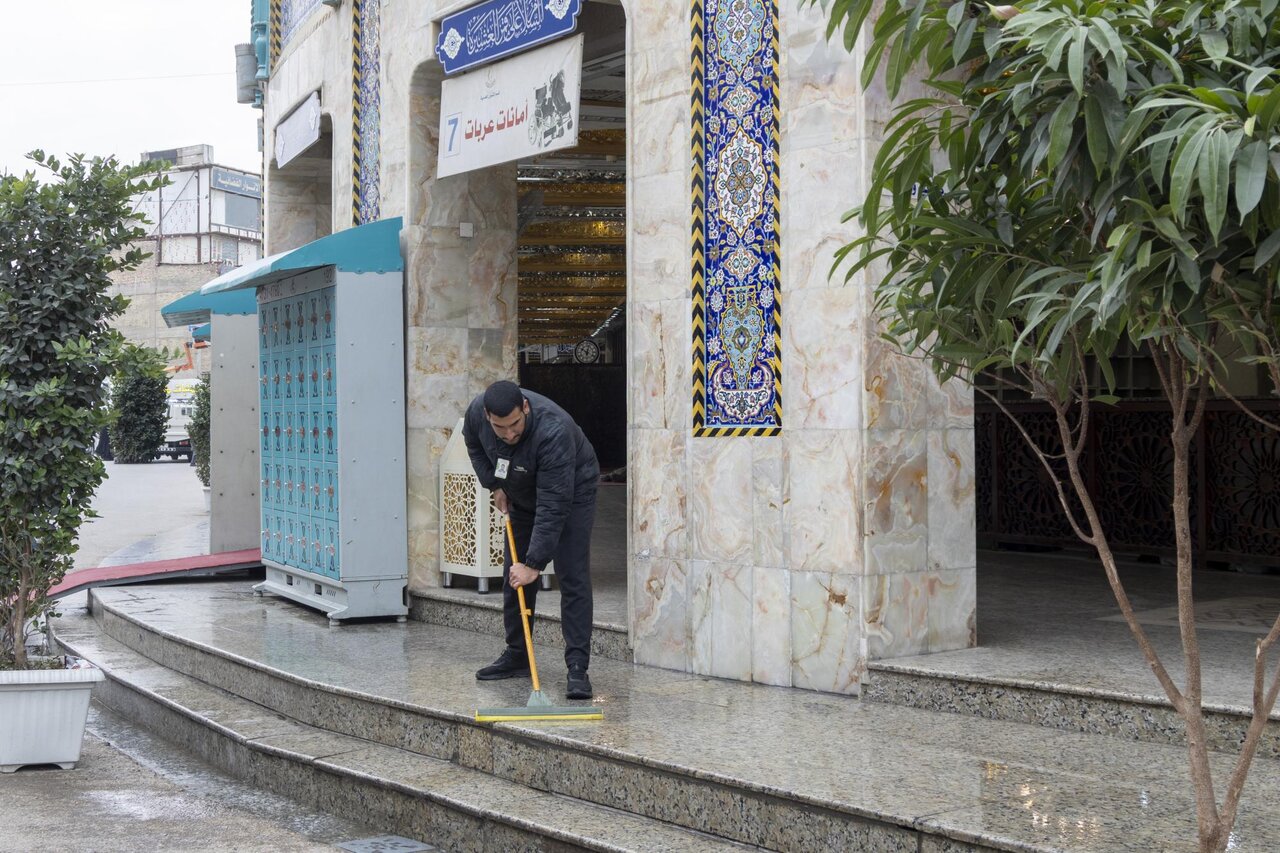 Al-Abbas Holy Shrine staff conduct extensive cleaning around sacred courtyard