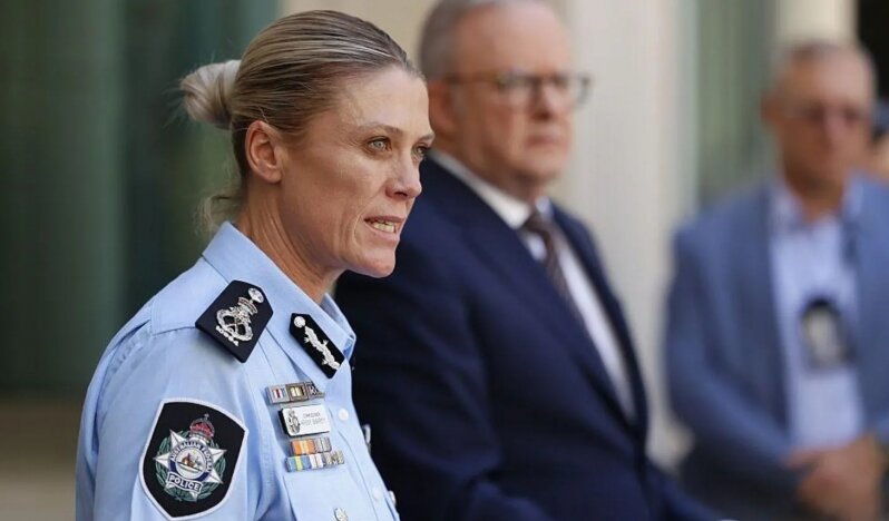 Bondi Plajı'nda Siyonist Kutlamaya Müdahale: Emniyet Hücre Bağlantısı Olmadığını Doğruladı