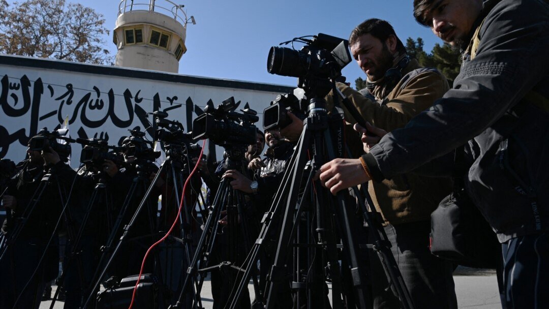 بازداشت خبرنگاران افغانستانی در اسلام‌آباد؛ نهاد حقوق‌بشری خواستار اقدام فوری جامعه جهانی شد