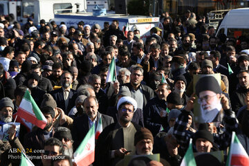 အစ္စဖဟန် မြို့တွင် အလ္လာဟ့်နေ့ (ခ) ဒေးလ ၉ ရက်နေ့ အောက်မေ့ဖွယ် ချီတက် အခမ်းအနား ပြုလုပ်  ။ ။ Photos