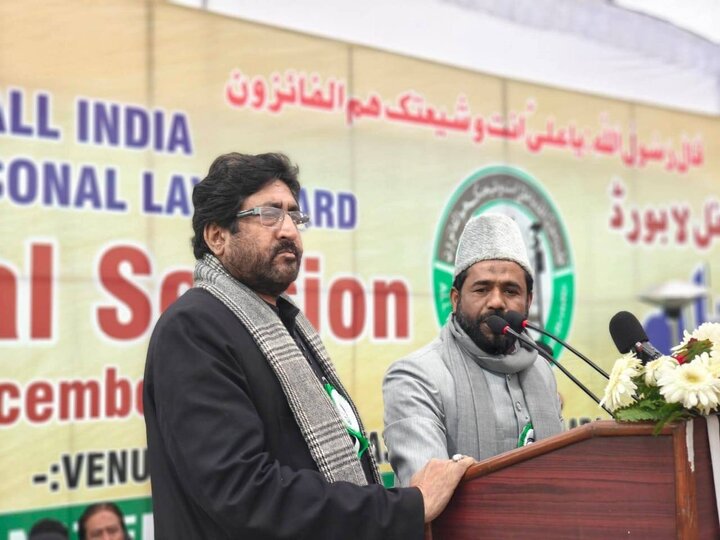 تقرير مصور/ مشاركة  2000 رجل الدين في المؤتمر الوطني لهيئة القانون الشخصي الشيعية في عموم الهند بمدينة لكناو