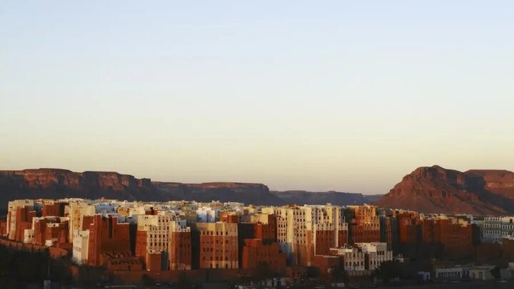 Hadramût; Dilê Naftê yê Yemenê û Xala Pevçûna Reqabeta(pêşbaziya) Erebistana Siûdî û Îmarateya