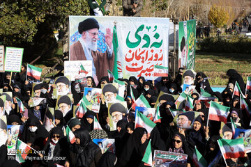 Galeri Foto: Peringatan Hari Allah 9 Dey di Isfahan