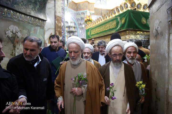 آیین خطبه‌خوانی خادمان حرم حضرت معصومه(س) در بزرگداشت آیت‌الله مصباح یزدی