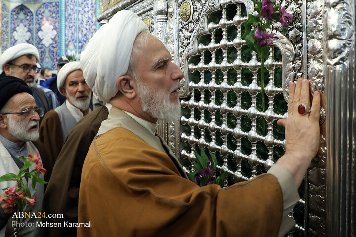Informe fotográfico | Ceremonia de lectura de El sermon por los servidores del santuario de la Excelencia Fátima Masuma (PB) en conmemoración del ayatolá Mohammad-Taqi Mesbah-Yazdi