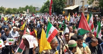 ہمدان کے عوام نے شرپسند عناصر کی جانب سے قرآنِ کریم کی بے حرمتی کی شدید مذمت کر دی