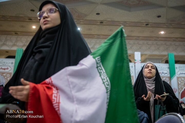 تقرير مصور/ مراسم الذكرى السنوية السادسة للشهيد سليماني بمصلى طهران - 2