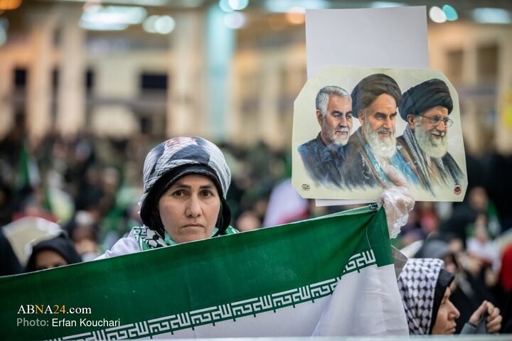 تقرير مصور/ مراسم الذكرى السنوية السادسة للشهيد سليماني بمصلى طهران - 2