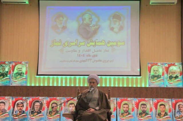 توجه عملی به معیشت مردم در کنار تقویت دینداری یک ضرورت انکارناپذیر است