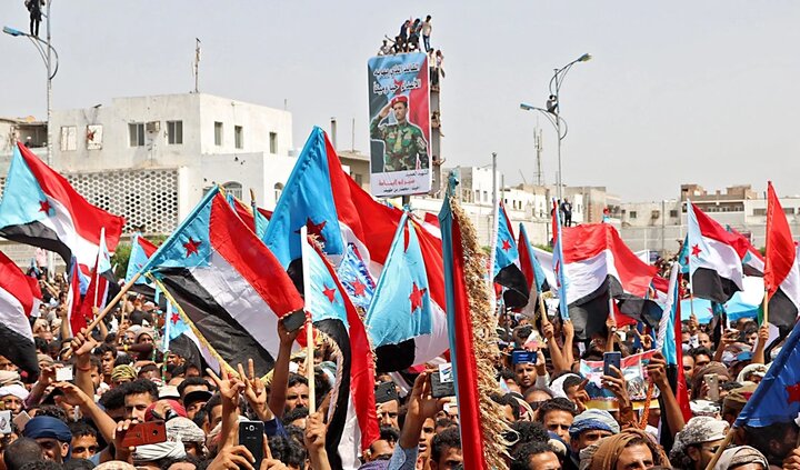 انتقاد شدید عربستان از تصمیمات یک‌جانبه رئیس شورای انتقالی جنوب یمن