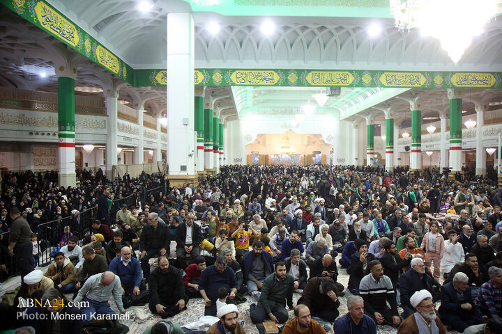 حال و هوای حرم حضرت معصومه(س) در شب میلاد امام علی(ع)