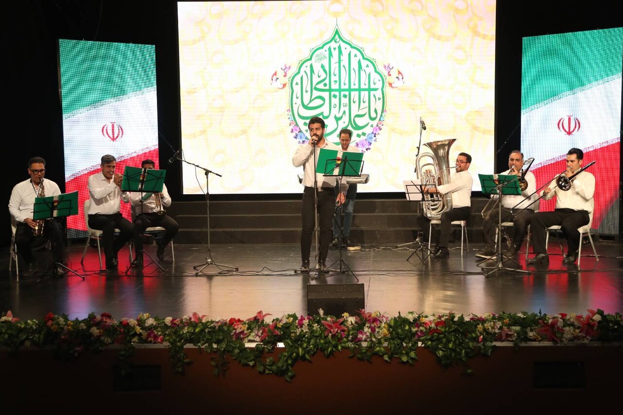 بیستوچهارمین ویژهبرنامه «شب خاطره» در موزه ملی انقلاب اسلامی و دفاع مقدس برگزار شد + عکس