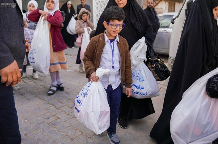 Informe fotográfico | Patrocinado por el Santuario de Amir al-Mu'minin, Imam Ali (PB): distribución de ropa de invierno y visita especial para alumnos del Instituto Al-Riyahin