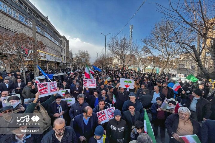 ဆူပူမှုများကို ဖန်တီးနေသည့် မော့ဆက်အေးဂျင့်များ ၏ ကုရ်အာန်ကျမ်းမြတ် ကို မီးရှို့ စော်ကား မှုအား ဟာမာဒန် မြို့ သူ မြို့သားများ က ပြင်းထန်စွာ ရှုတ်ချ ဆန္ဒပြ   ။ ။ Photos