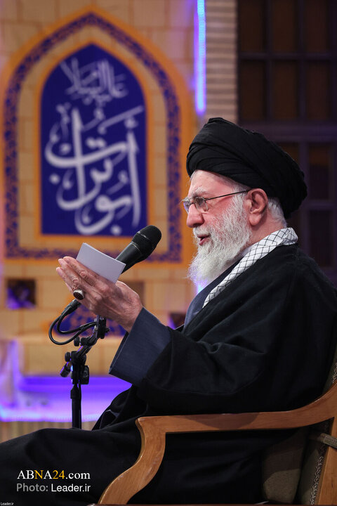 “Hevdîtina Malbatên Şehîdên Îqtîdarê (Desthilatdarîyê) digel Rêberê Şoreşê di Roja jidayikbûna Emîrê Emîrul Mominîn (s.x) de”