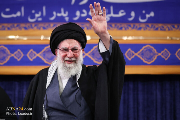 “Hevdîtina Malbatên Şehîdên Îqtîdarê (Desthilatdarîyê) digel Rêberê Şoreşê di Roja jidayikbûna Emîrê Emîrul Mominîn (s.x) de”