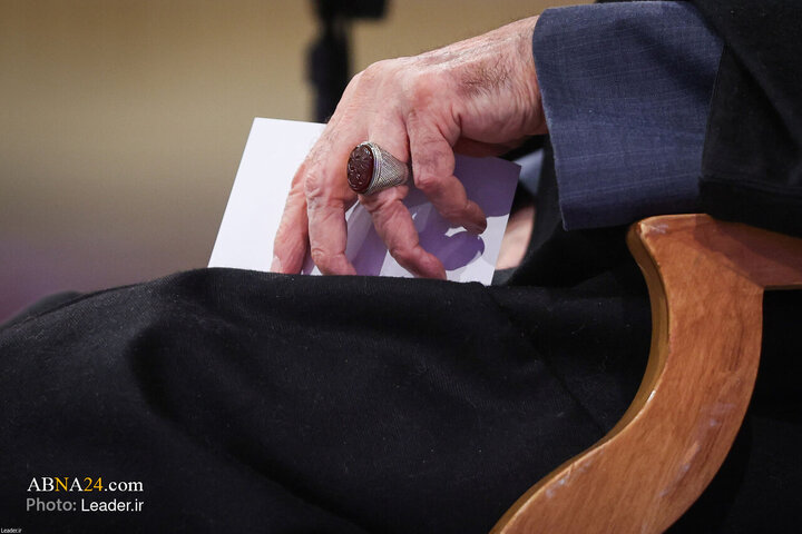 دیدار خانواده شهدای اقتدار با رهبر انقلاب در روز میلاد امیرالمومنین(ع)