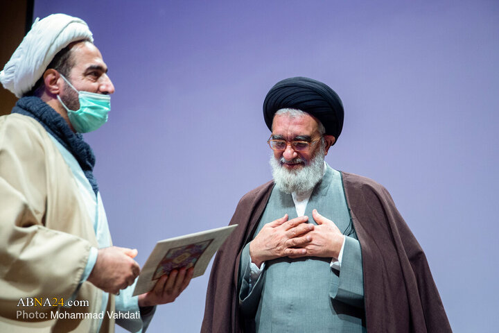 Wêneyên "Hilbijartina Hefteyê"